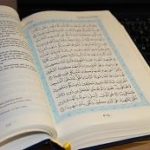Der "Heilige Koran" - Foto: Thomas Schneider
